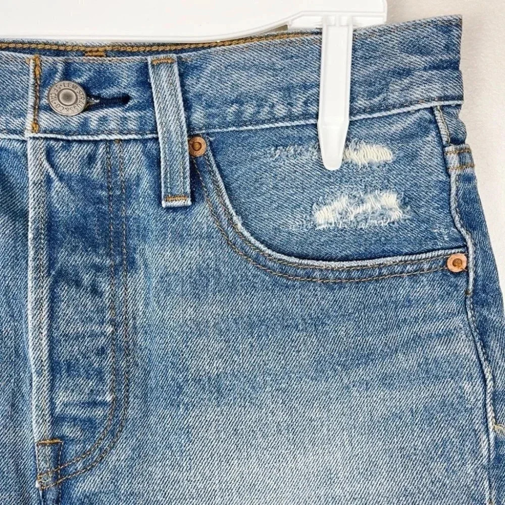 Levi's 501 Premium Women's Jeans  Short - Picture 5 of 13